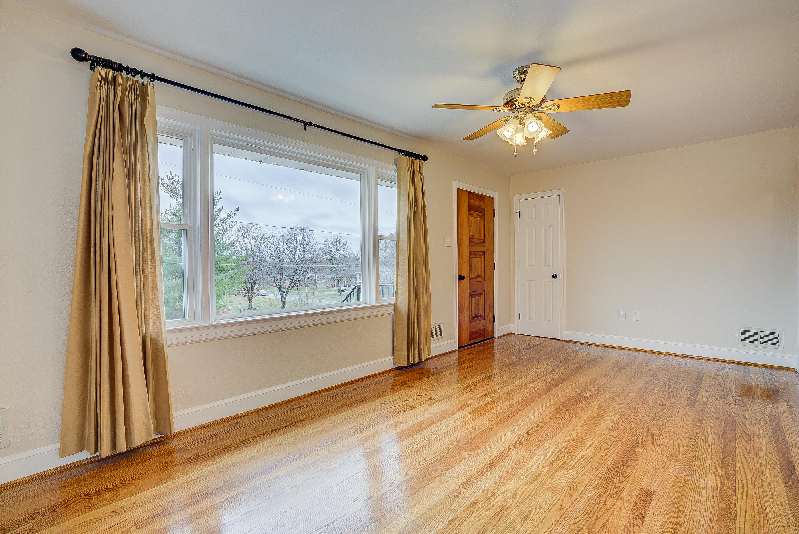 6506 Laban Road Roanoke, VA 24019 - Photo 14 of 36 66
