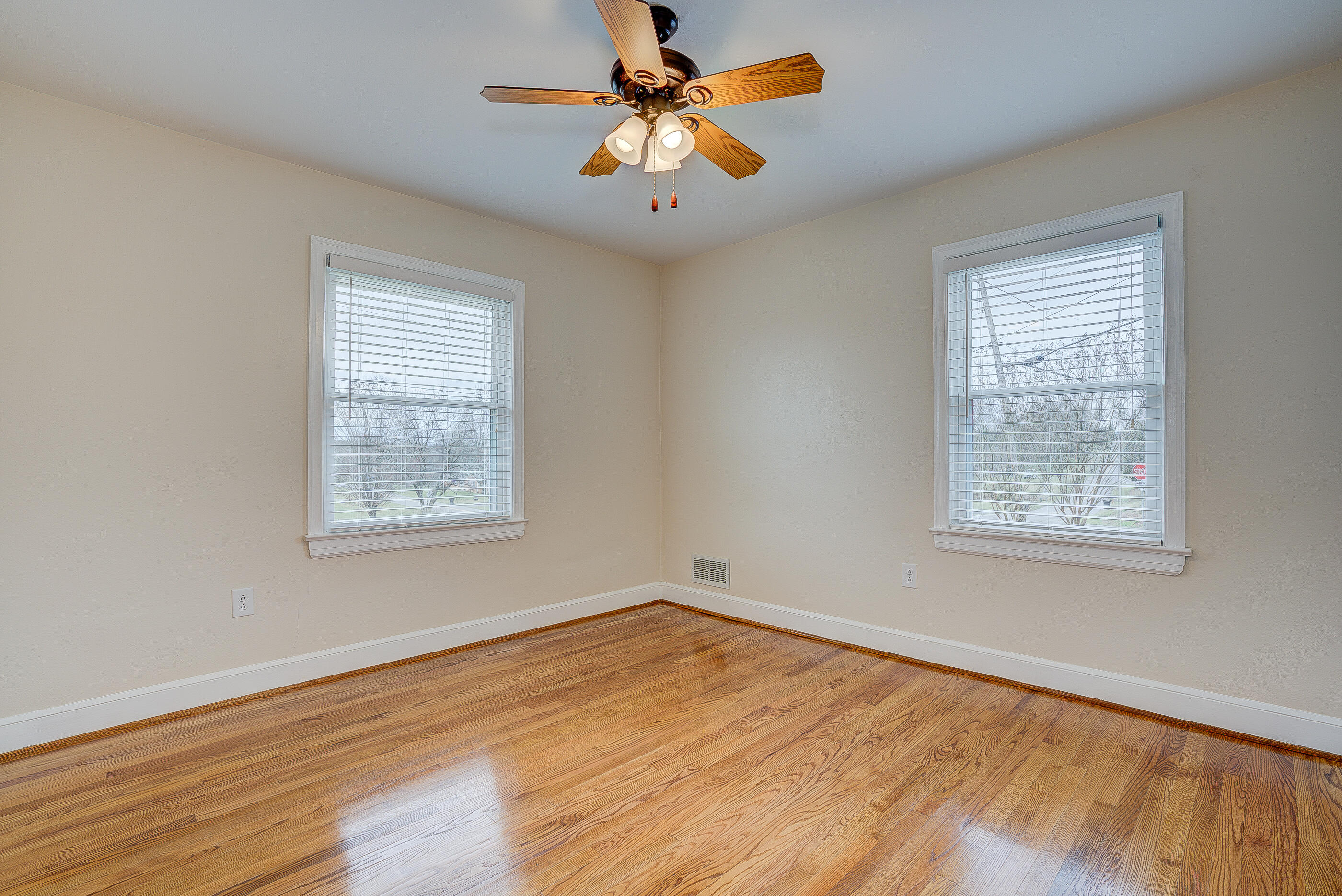 6506 Laban Road Roanoke, VA 24019 - Photo 20 of 36 81