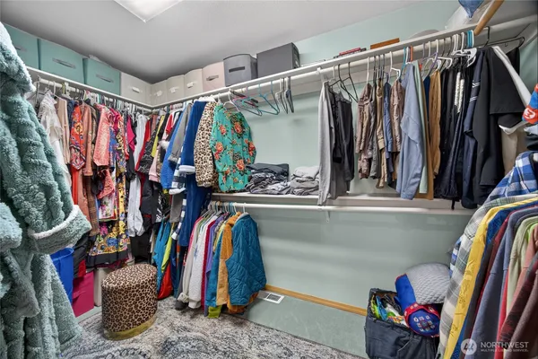 $620,000 | 654 East Oak Tree Circle, Sequim, WA 98382