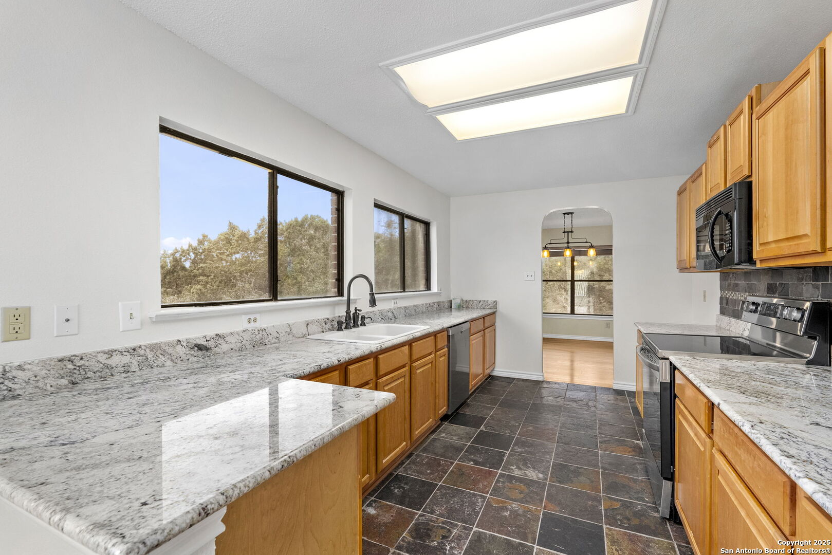 178 Timber Hill Pipe Creek, TX 78063 - Photo 22 of 47