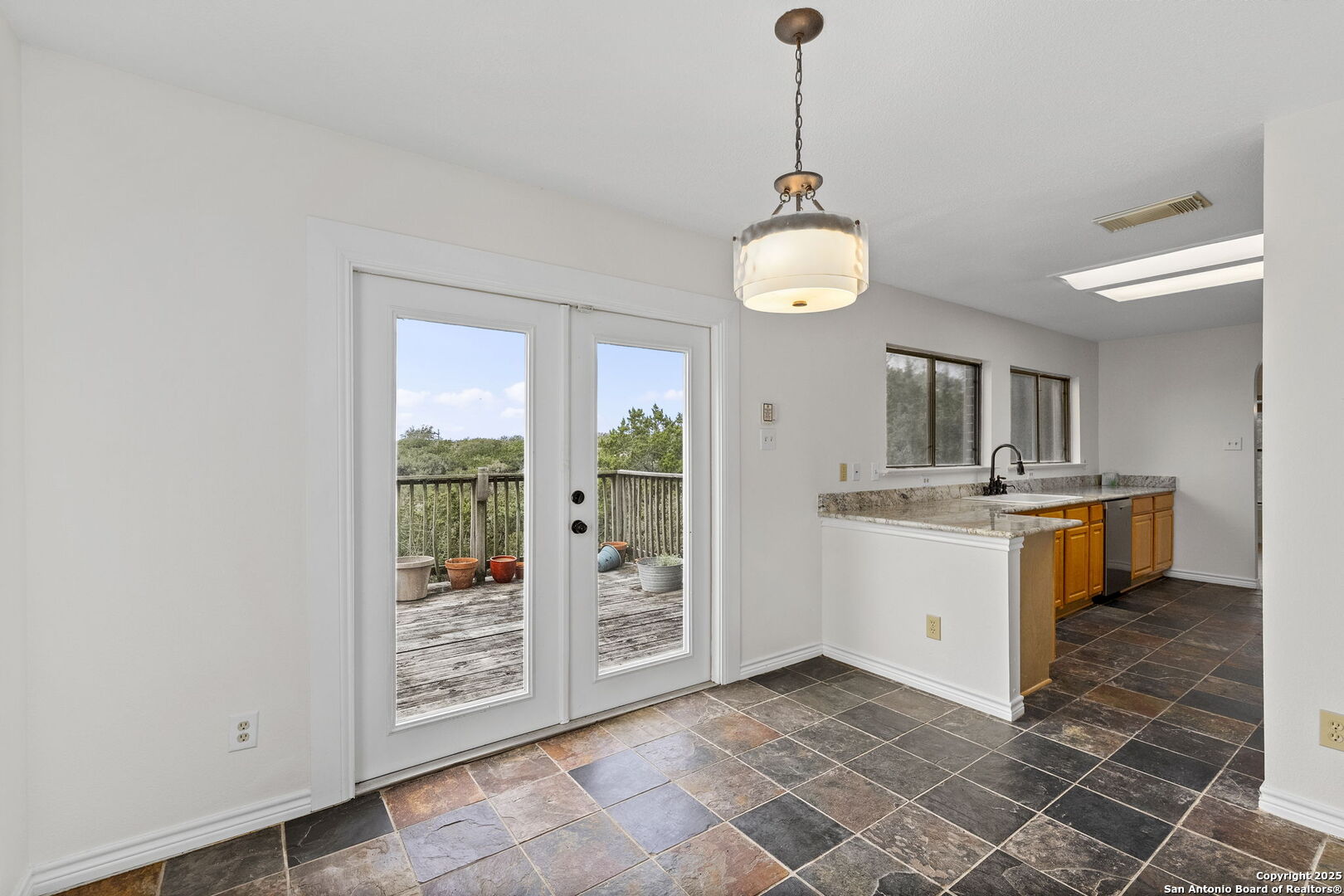 178 Timber Hill Pipe Creek, TX 78063 - Photo 26 of 47