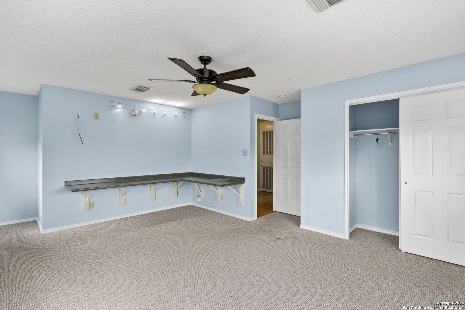 178 Timber Hill Pipe Creek, TX 78063 - Photo 36 of 47