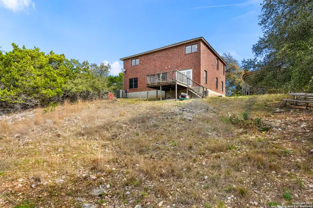 $490,000 | 178 Timber Hill, Pipe Creek, TX 78063