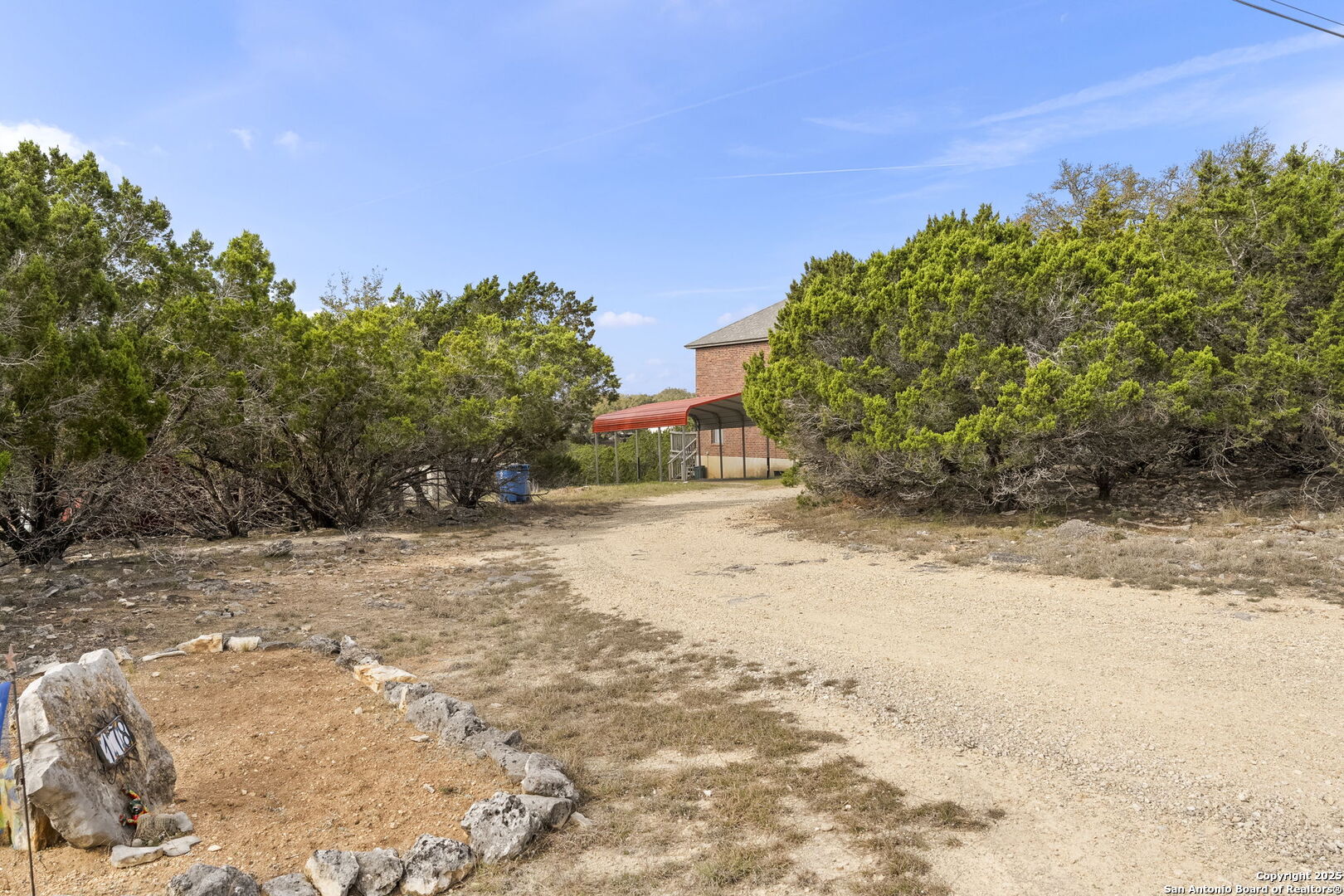 178 Timber Hill Pipe Creek, TX 78063 - Photo 4 of 47