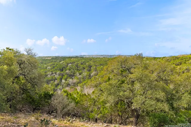 $490,000 | 178 Timber Hill, Pipe Creek, TX 78063