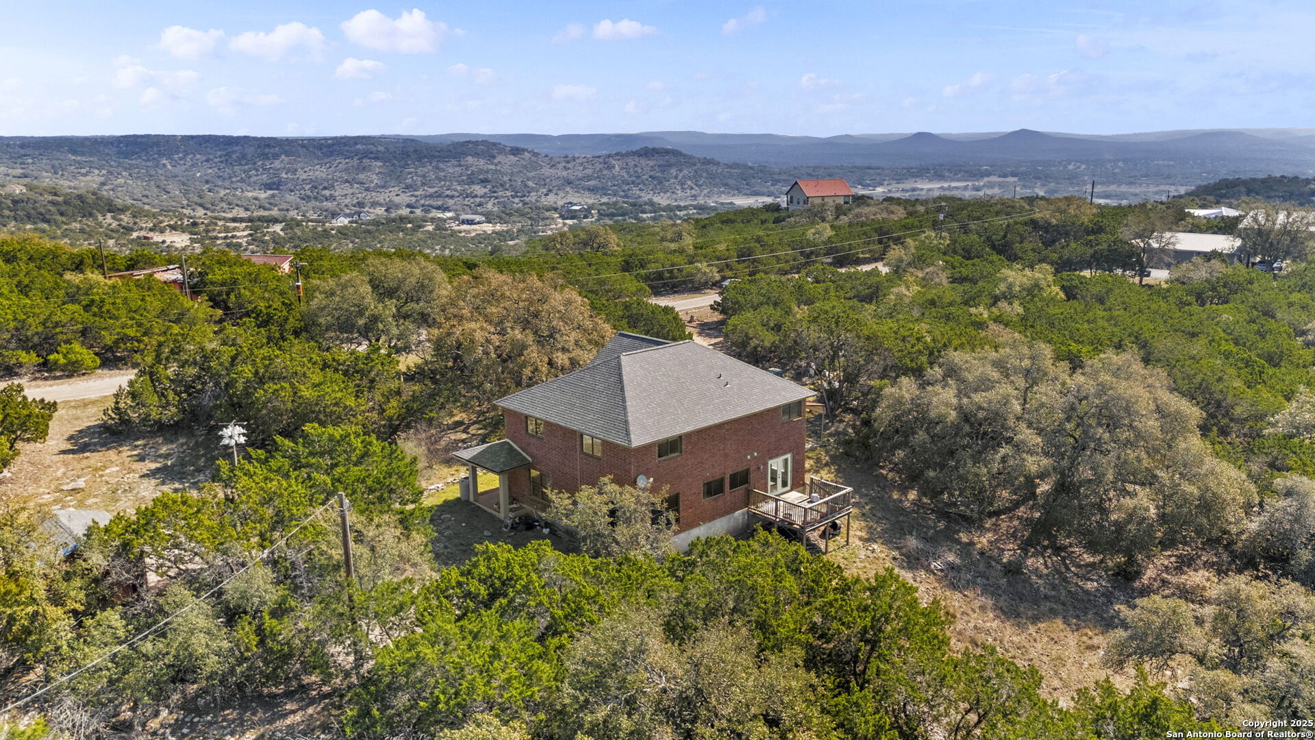 178 Timber Hill Pipe Creek, TX 78063 - Photo 7 of 47