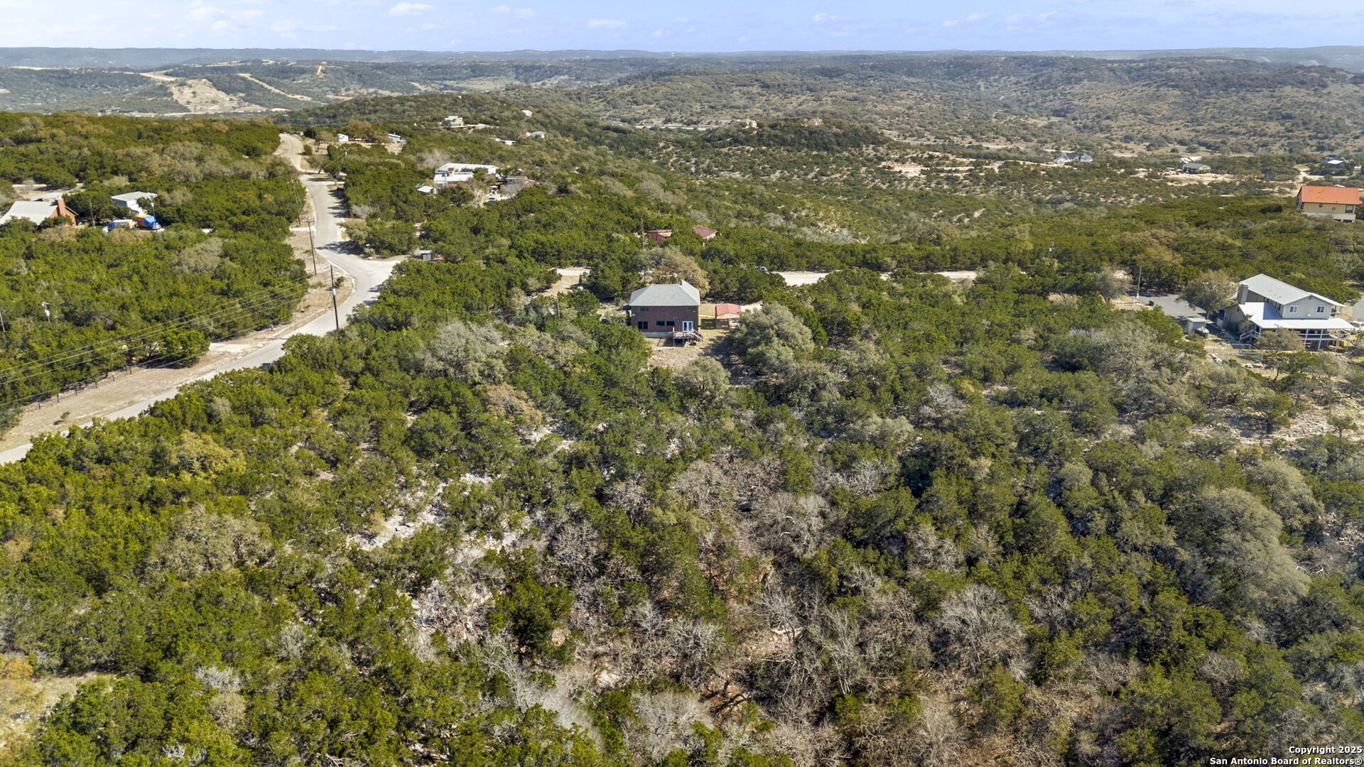 178 Timber Hill Pipe Creek, TX 78063 - Photo 9 of 47