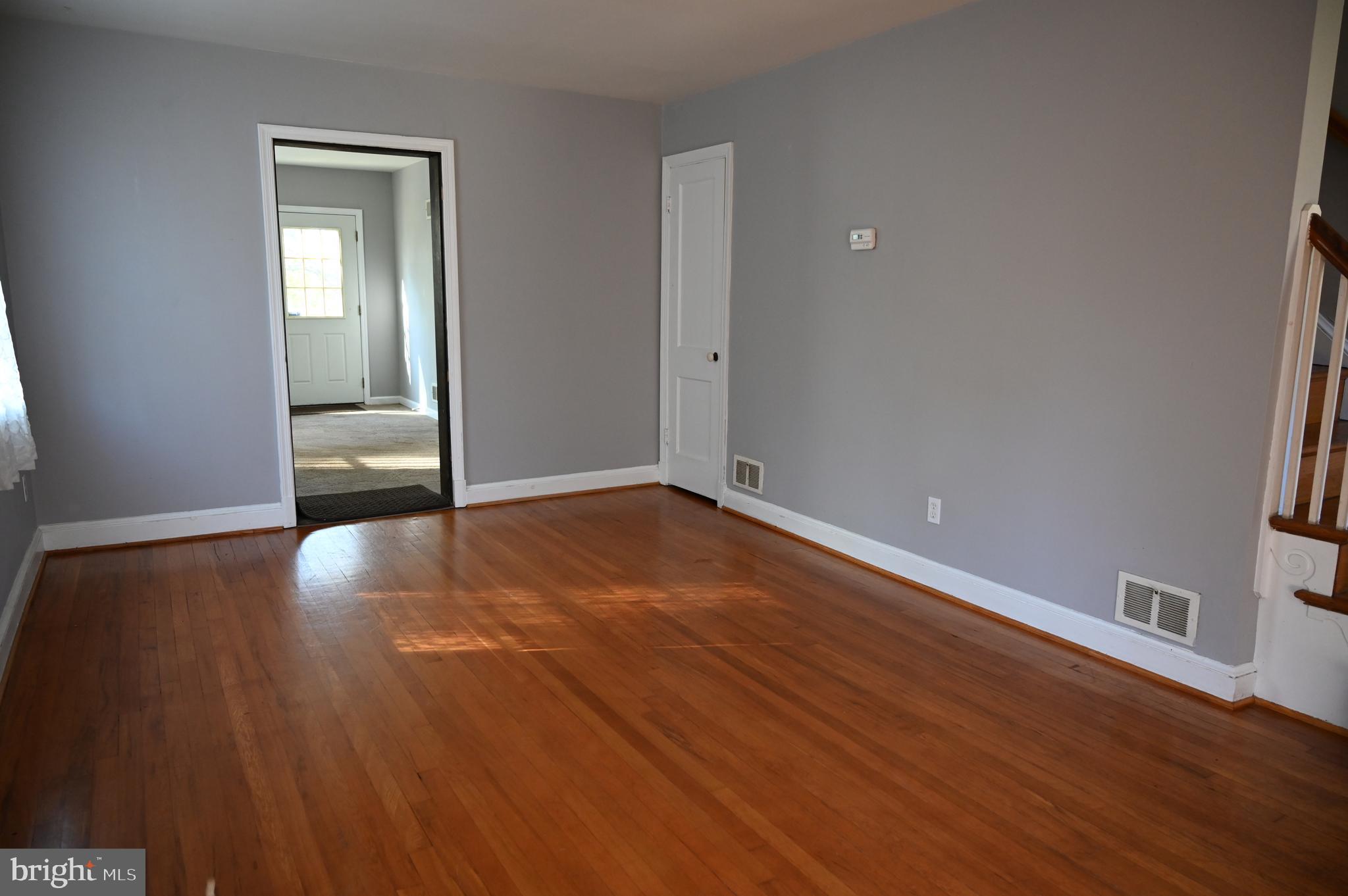 9908 Sidney Road Silver Spring, MD 20901 - Photo 19 of 59 Living Room