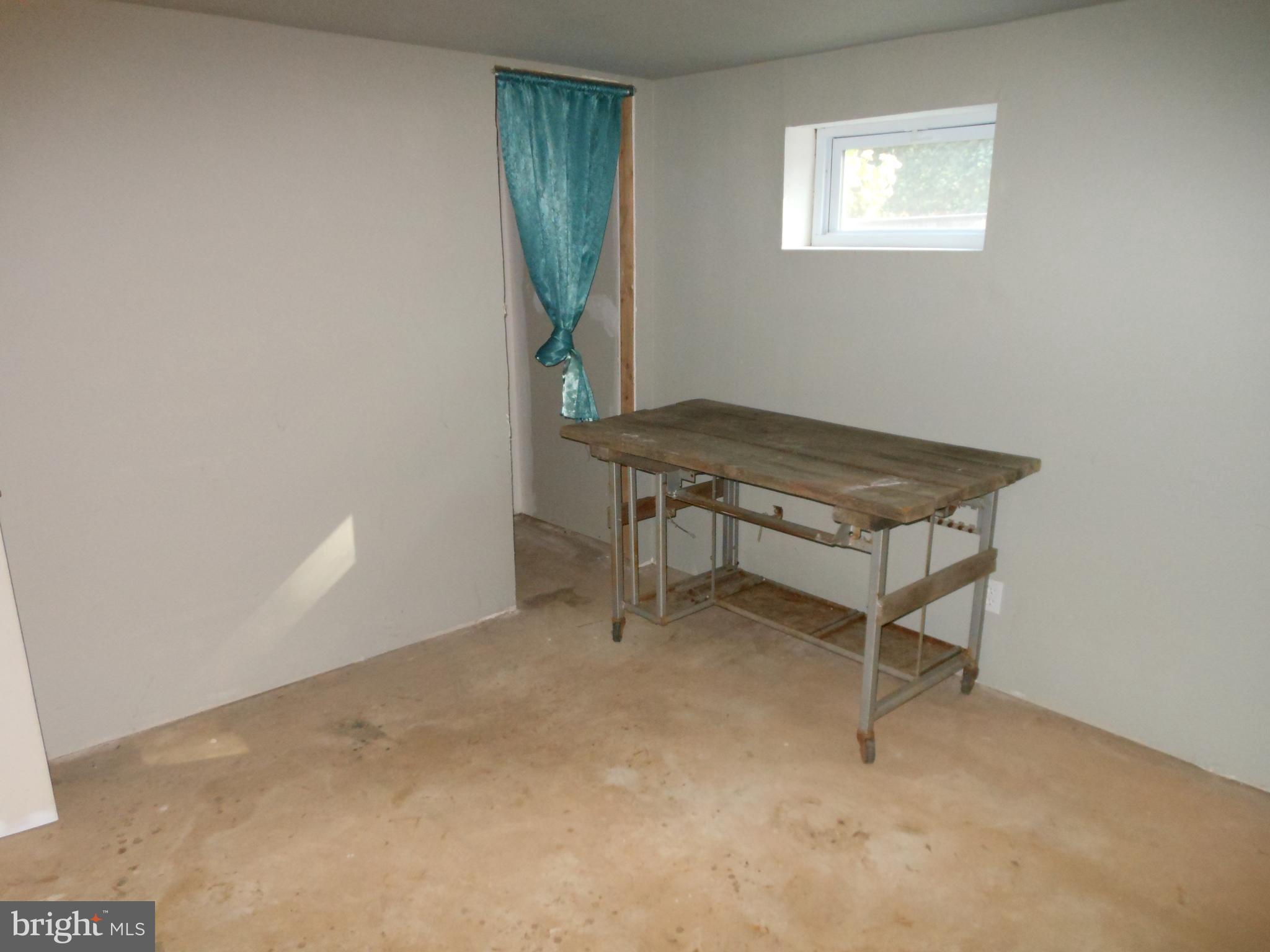 9908 Sidney Road Silver Spring, MD 20901 - Photo 52 of 59 Study