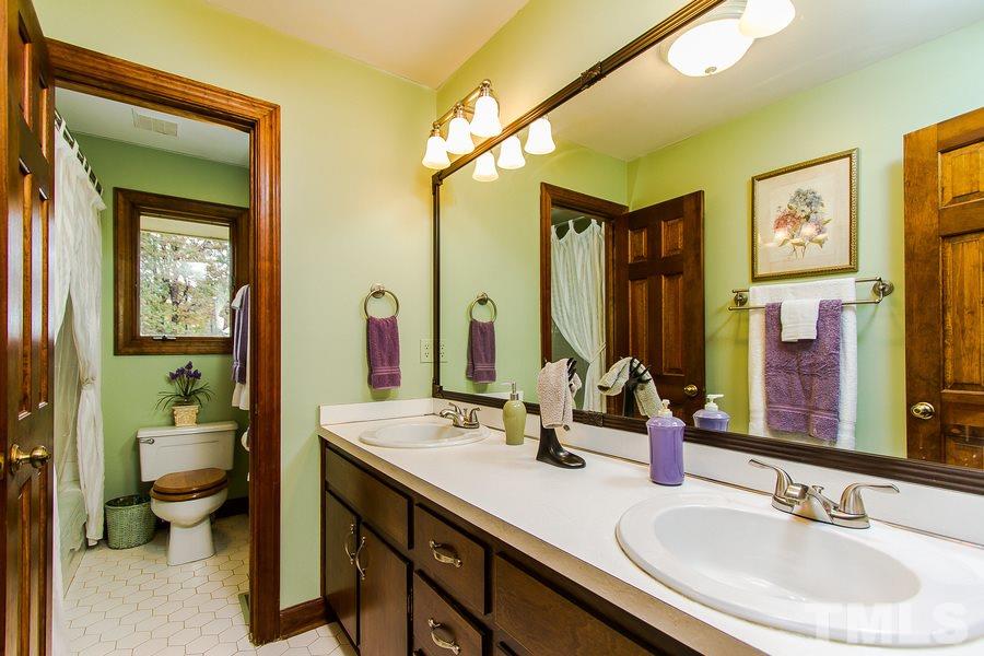 9500 Springdale Drive Raleigh, NC 27613 - Photo 7 of 24