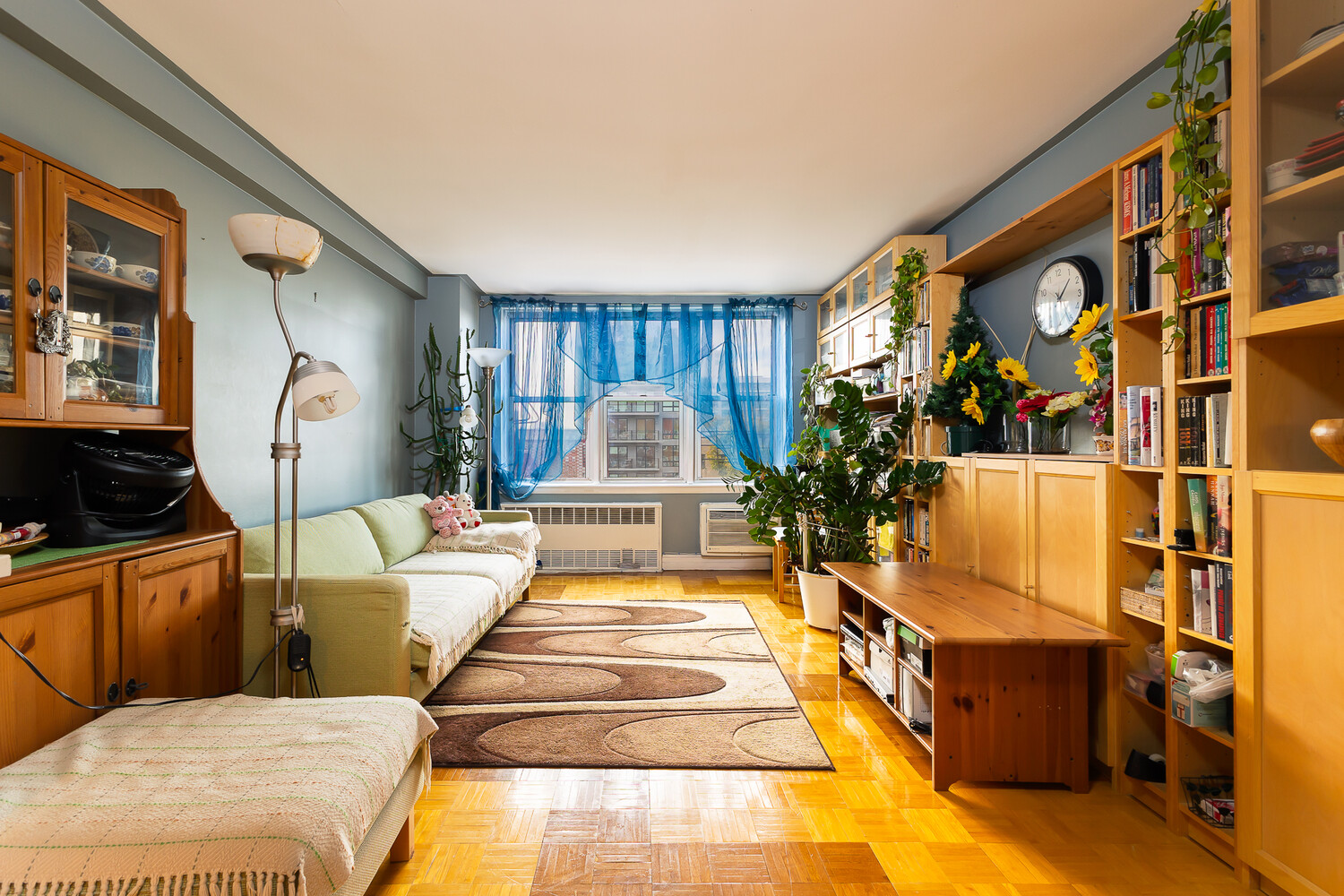 495 East 7th Street, Unit 6J Brooklyn, NY 11218 - Photo 2 of 16