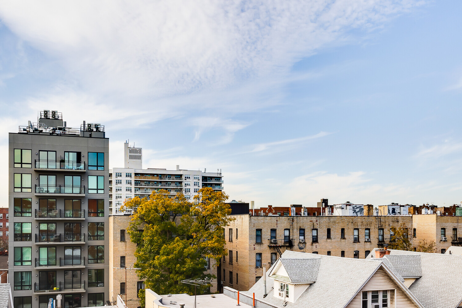 495 East 7th Street, Unit 6J Brooklyn, NY 11218 - Photo 4 of 16