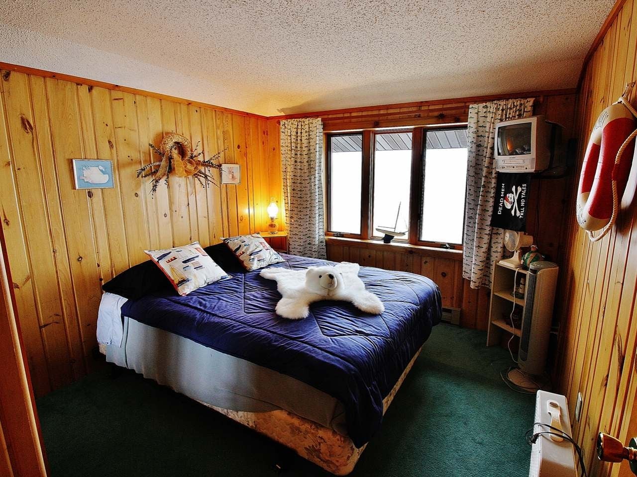 1465 Everett Road Eagle River, WI 54521 - Photo 14 of 25 Gallery Image 14