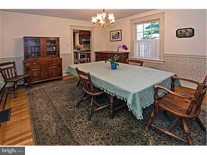 227 Arlingham Road Flourtown, PA 19031 - Photo 7 of 25 Dining Room