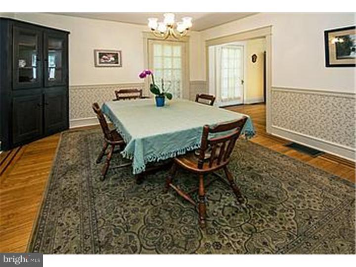 227 Arlingham Road Flourtown, PA 19031 - Photo 8 of 25 Dining Room