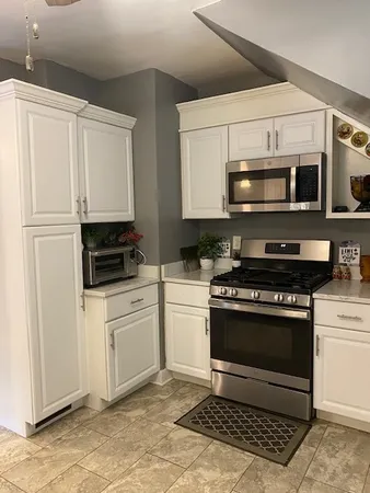 $257,027 | 118 Fulton Avenue, Waukegan, IL 60085