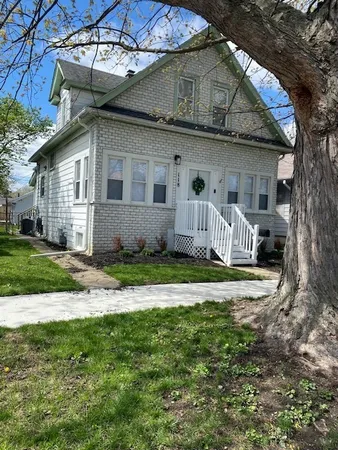 $257,027 | 118 Fulton Avenue, Waukegan, IL 60085