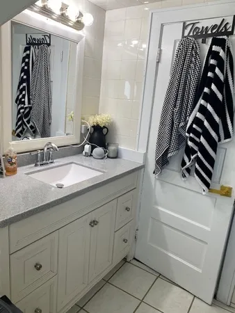 $257,027 | 118 Fulton Avenue, Waukegan, IL 60085