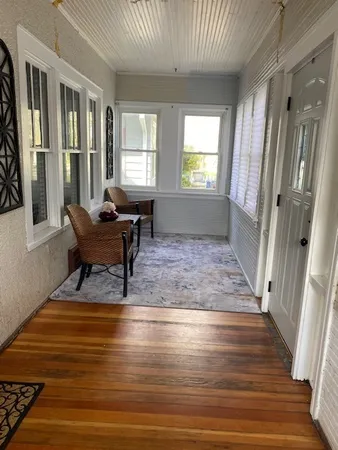 $257,027 | 118 Fulton Avenue, Waukegan, IL 60085