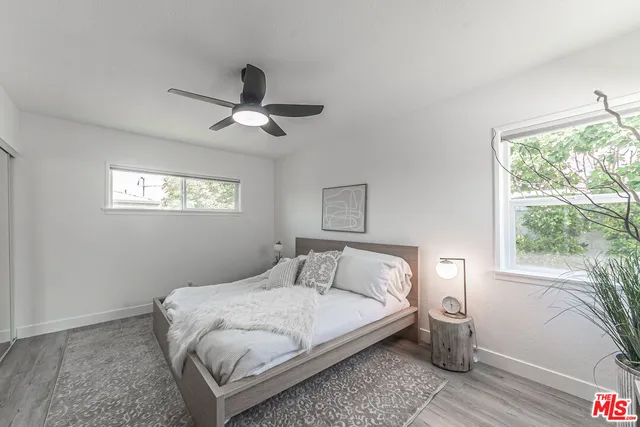 $5,400 | 3914 Somerset Drive, Los Angeles, CA 90008