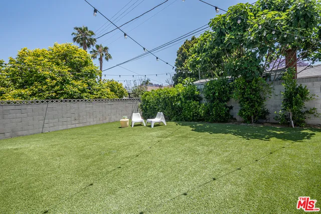 $5,400 | 3914 Somerset Drive, Los Angeles, CA 90008