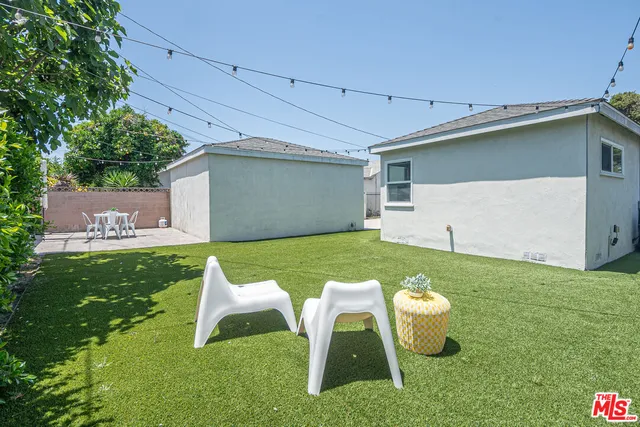 $5,400 | 3914 Somerset Drive, Los Angeles, CA 90008