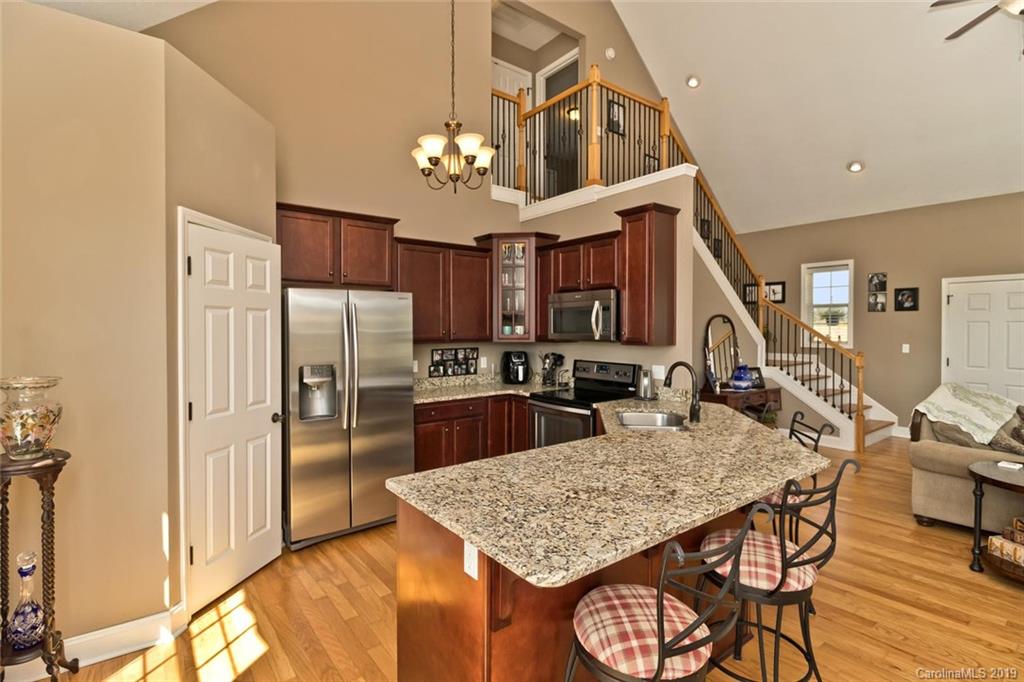 390 Huey Road Marshall, NC 28753 - Photo 12 of 47 Gallery Image 12