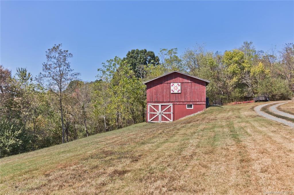 390 Huey Road Marshall, NC 28753 - Photo 33 of 47 Gallery Image 33