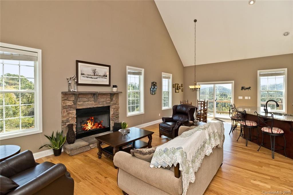 390 Huey Road Marshall, NC 28753 - Photo 8 of 47 Gallery Image 8