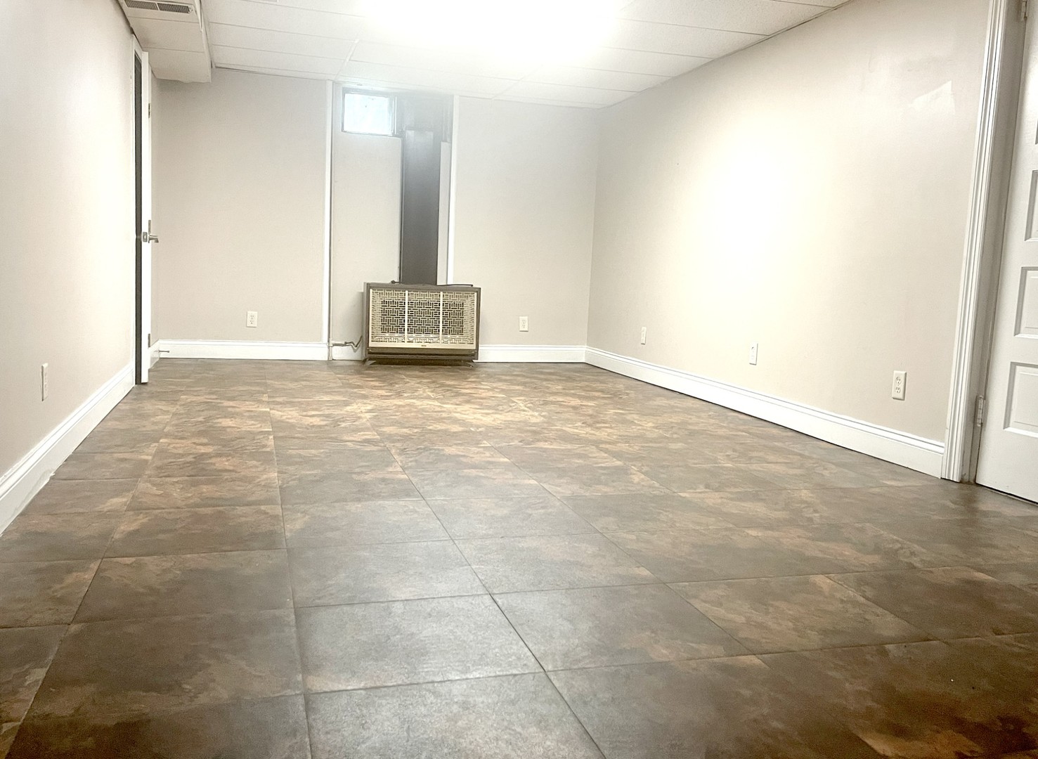 1415 Plain Street Peru, IL 61354 - Photo 11 of 17 a view of a room with an empty space