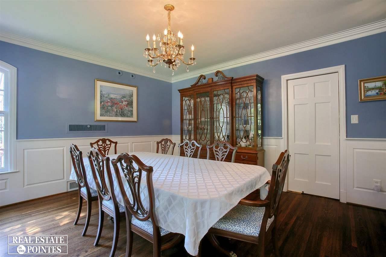 253 Lewiston Road Grosse Pointe Farms, MI 48236 - Photo 11 of 41