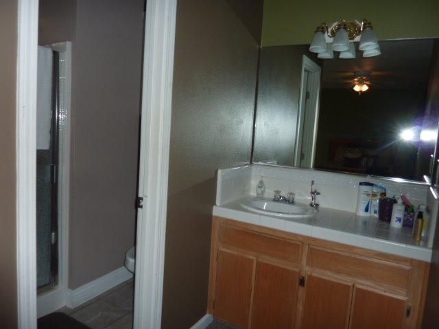 267 West Stanley Avenue Reedley, CA 93654 - Photo 17 of 37 Gallery Image 17