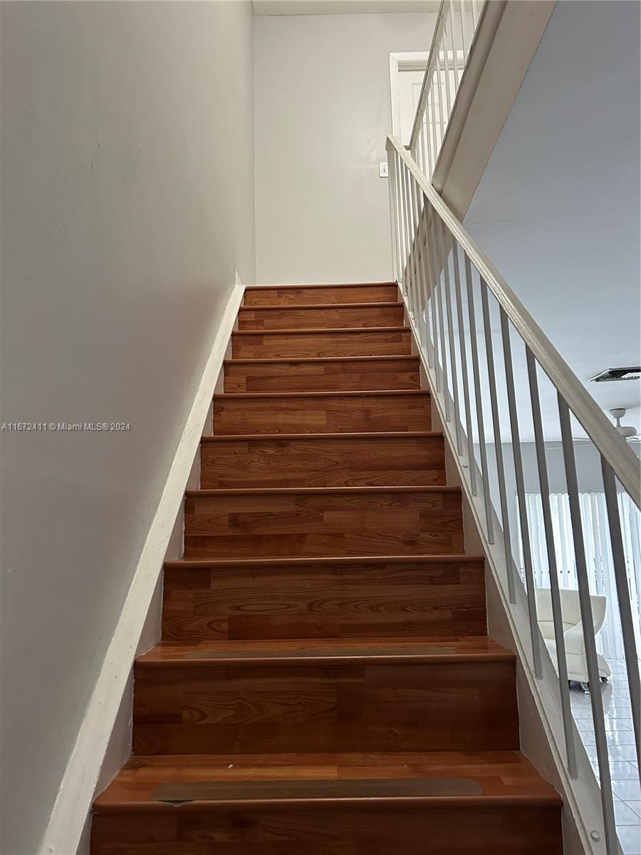 West End Miami, FL 33193 - Photo 12 of 19 a view of entryway