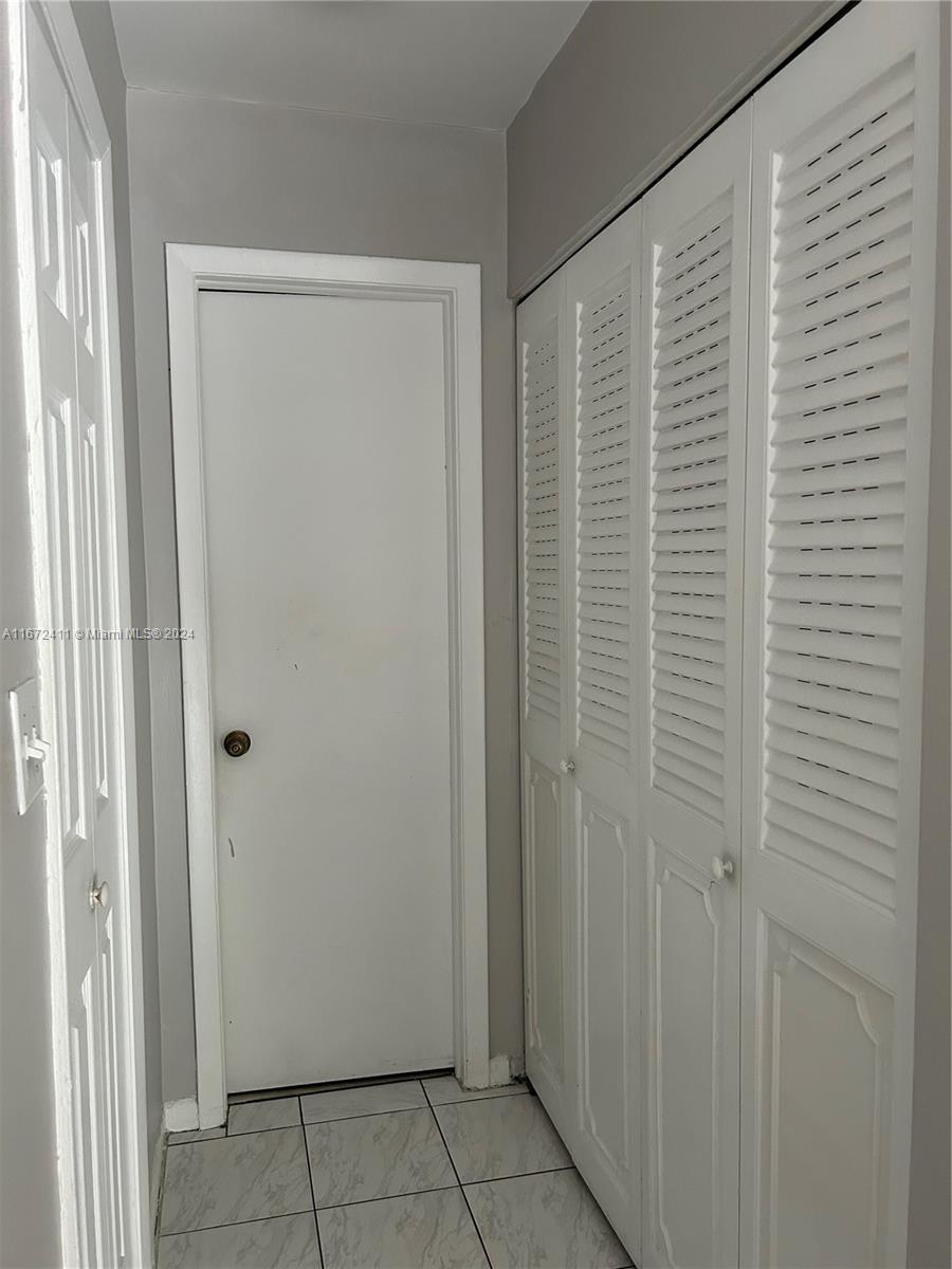 West End Miami, FL 33193 - Photo 15 of 19 a view of an empty room