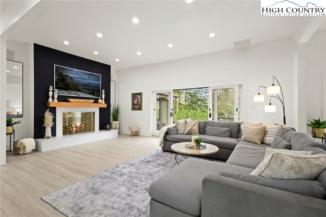 140 Wilson Ridge Road Boone, NC 28607 - Photo 7 of 48