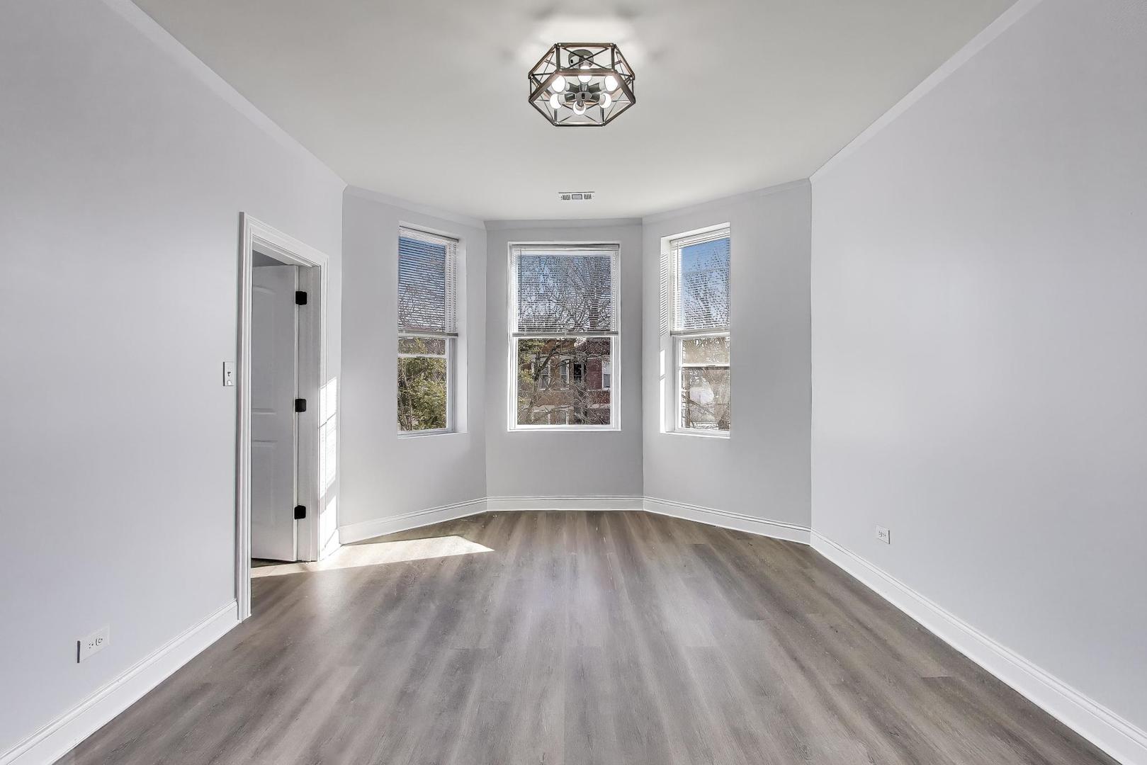 5716 South May Street Chicago, IL 60621 - Photo 14 of 35