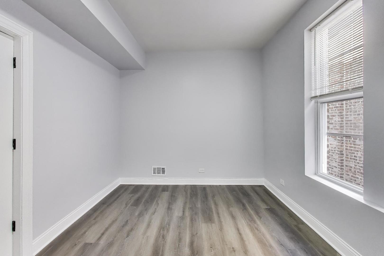 5716 South May Street Chicago, IL 60621 - Photo 22 of 35