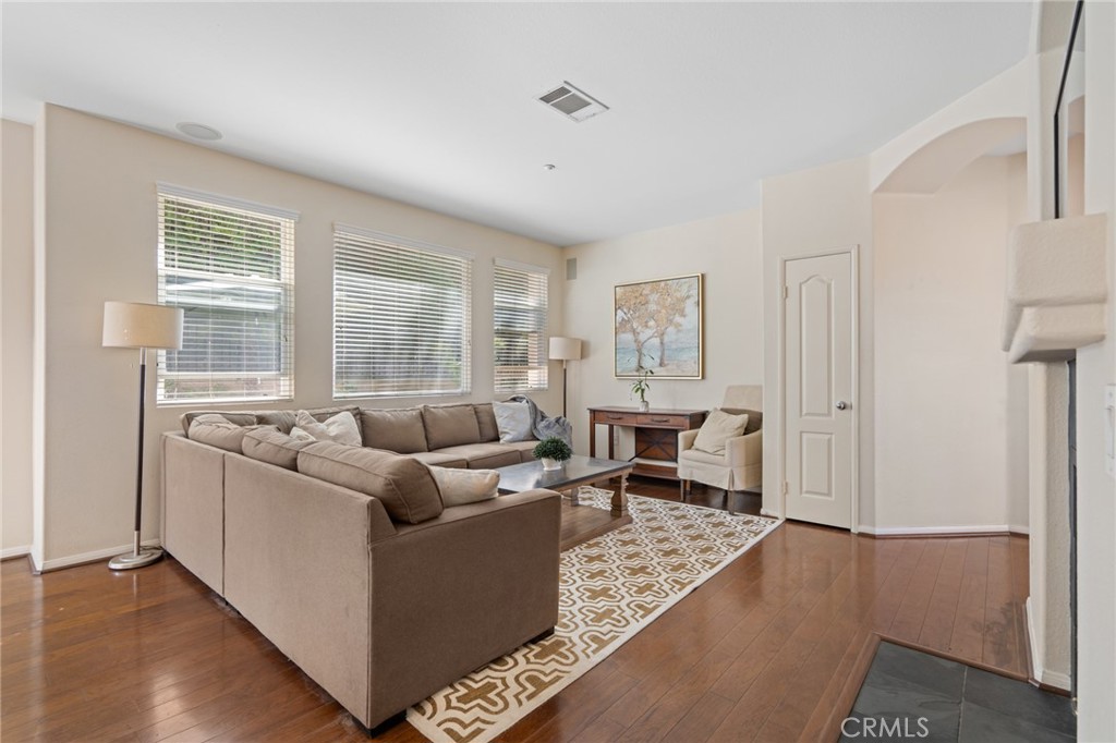 3073 Via Maximo Carlsbad, CA 92009 - Photo 17 of 21 Living room view