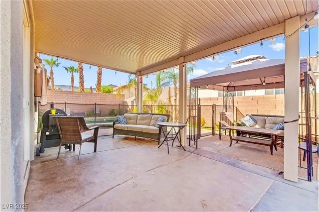 $799,999 | 96 Cricklewood Avenue, Henderson, NV 89002