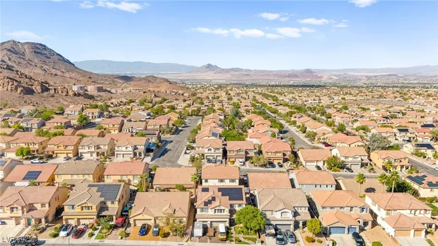 $799,999 | 96 Cricklewood Avenue, Henderson, NV 89002