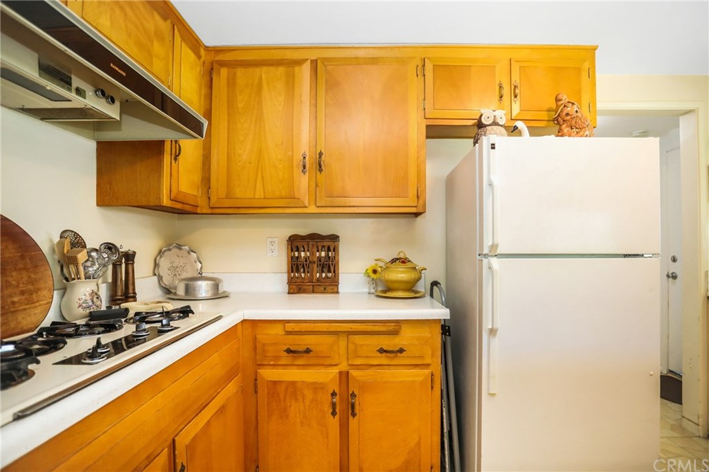 608 Joan Way Placentia, CA 92870 - Photo 12 of 26