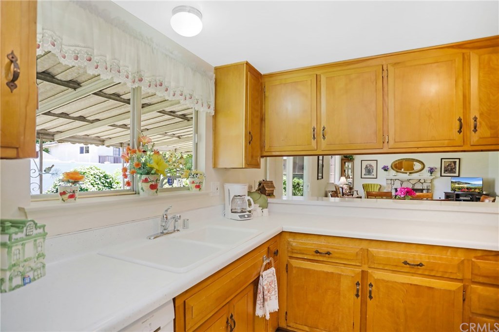 608 Joan Way Placentia, CA 92870 - Photo 13 of 26