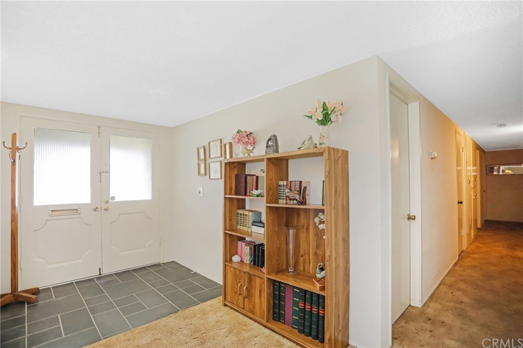 608 Joan Way Placentia, CA 92870 - Photo 5 of 26