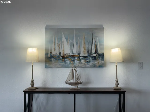 $549,900 | 1305 Moore Street, Unit 402, Brookings, OR 97415