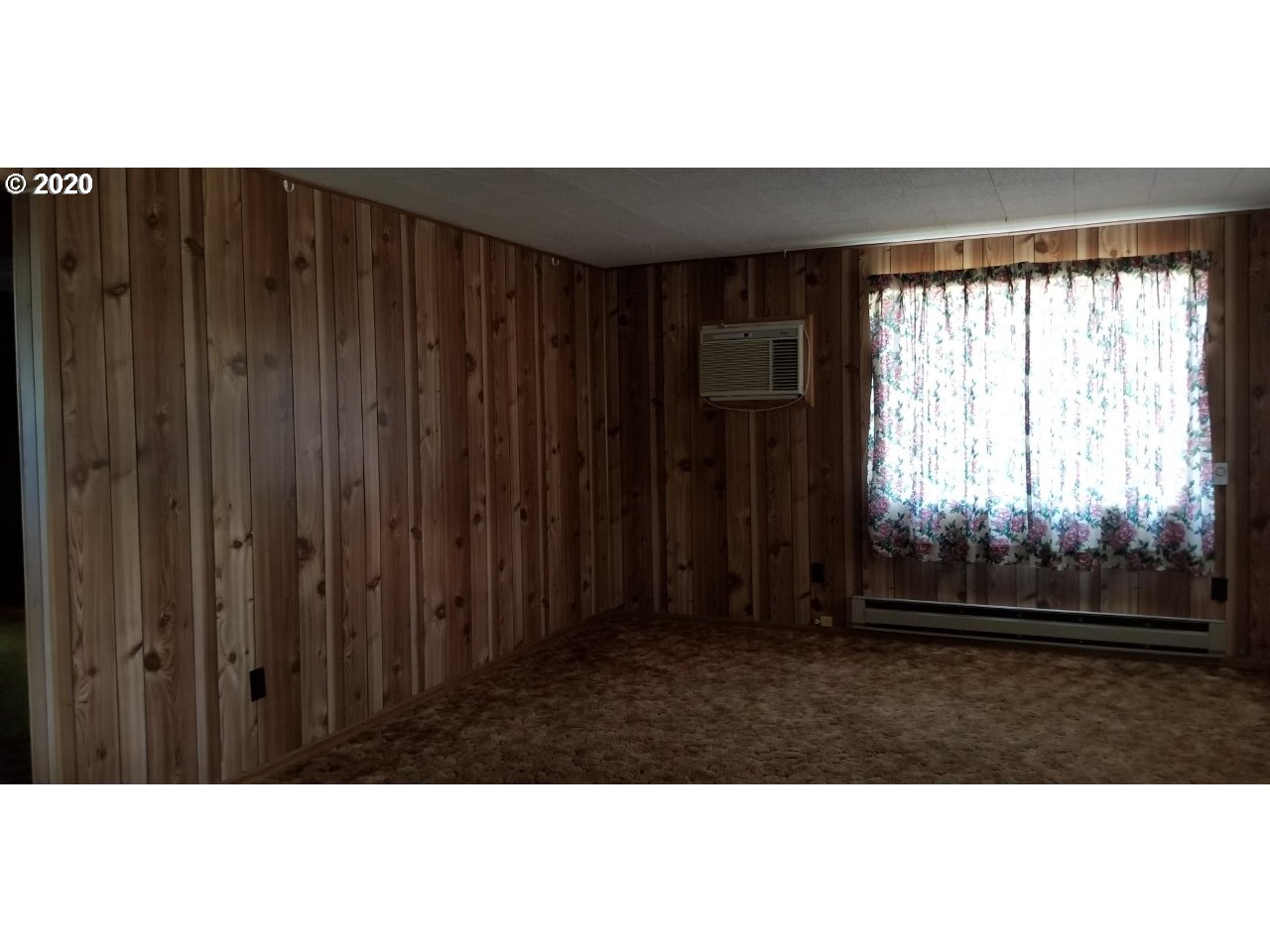 233 West M Street Springfield, OR 97477 - Photo 3 of 10