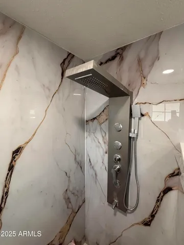 $99,900 | 305 South Val Vista Drive, Unit 94, Mesa, AZ 85204