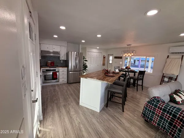 $89,900 | 305 South Val Vista Drive, Unit 94, Mesa, AZ 85204