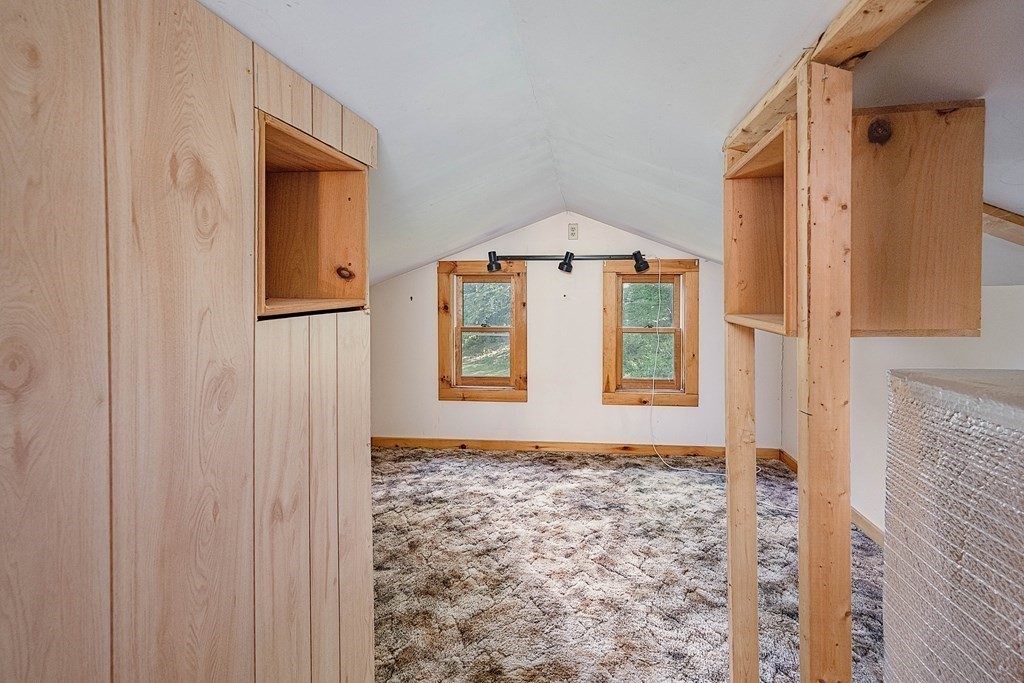 260 North Haverhill Road Exeter, NH 03833 - Photo 18 of 42 Gallery Image 18
