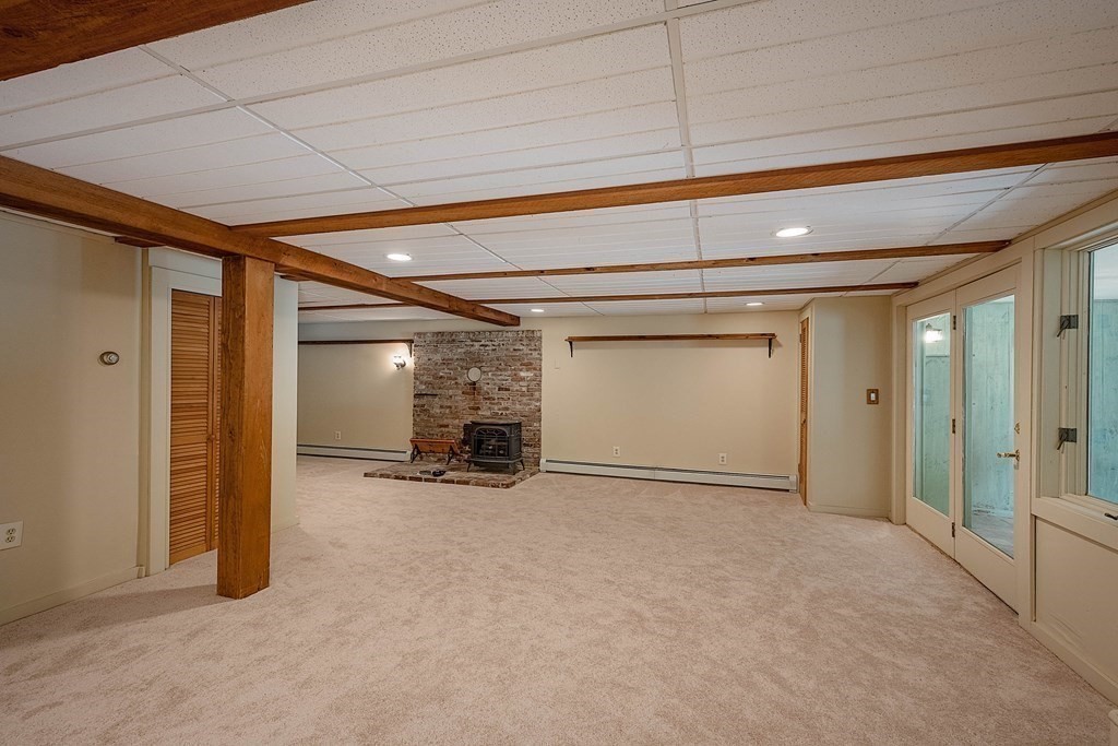 260 North Haverhill Road Exeter, NH 03833 - Photo 30 of 42 Gallery Image 30