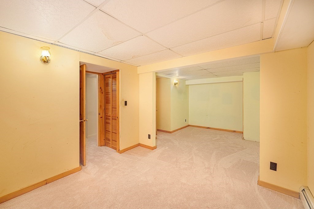 260 North Haverhill Road Exeter, NH 03833 - Photo 31 of 42 Gallery Image 31
